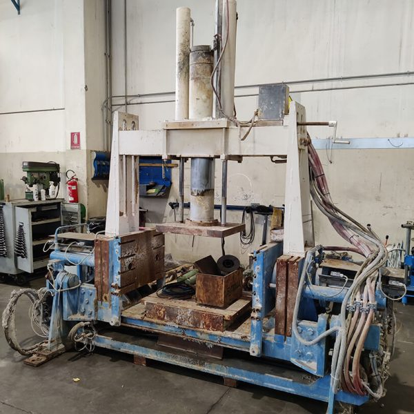 Used gravity die casting machine CH 1200