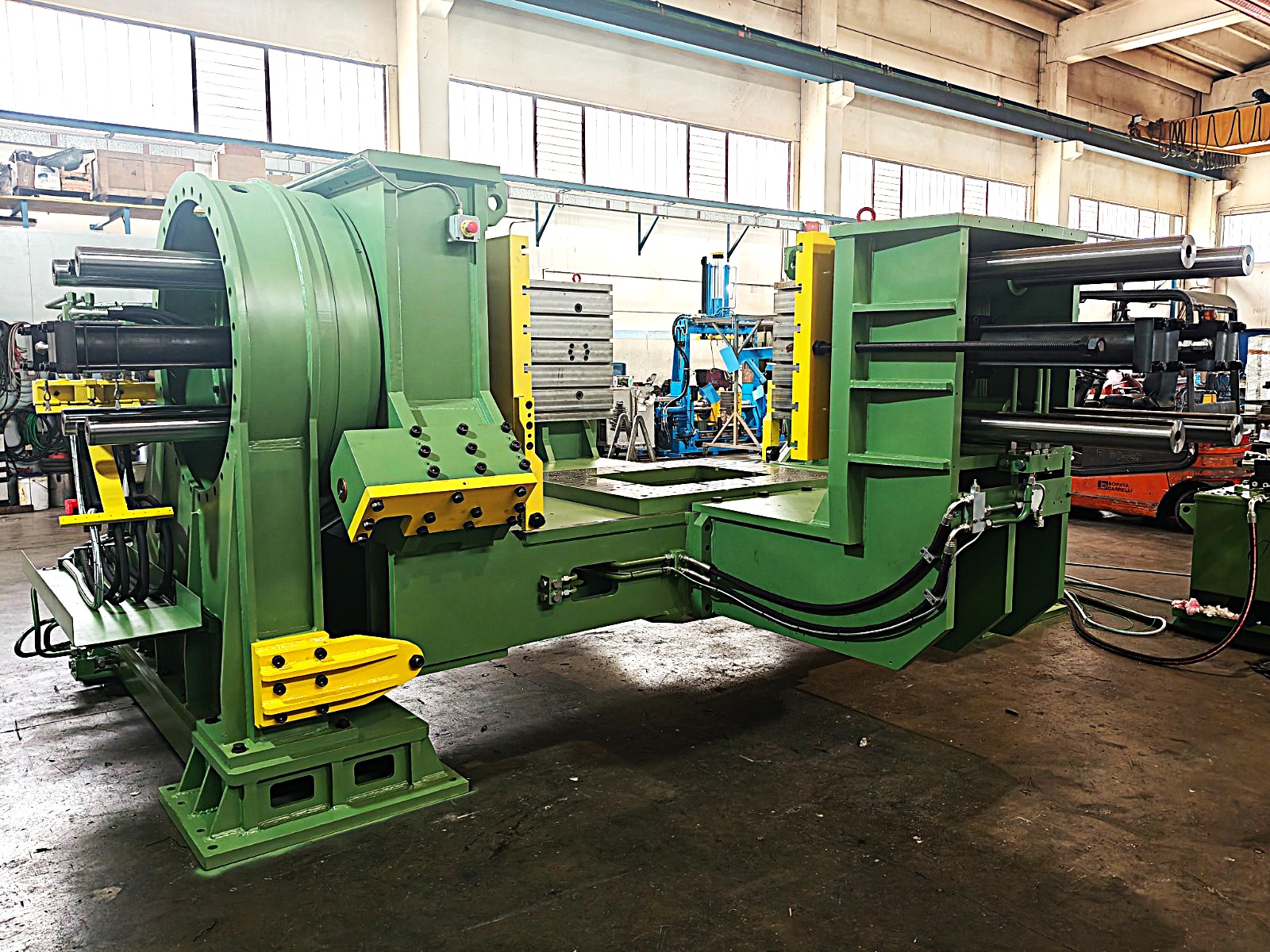 Progetto Giga-Casting: nuova macchina per stampi da 2000×1500 mm
